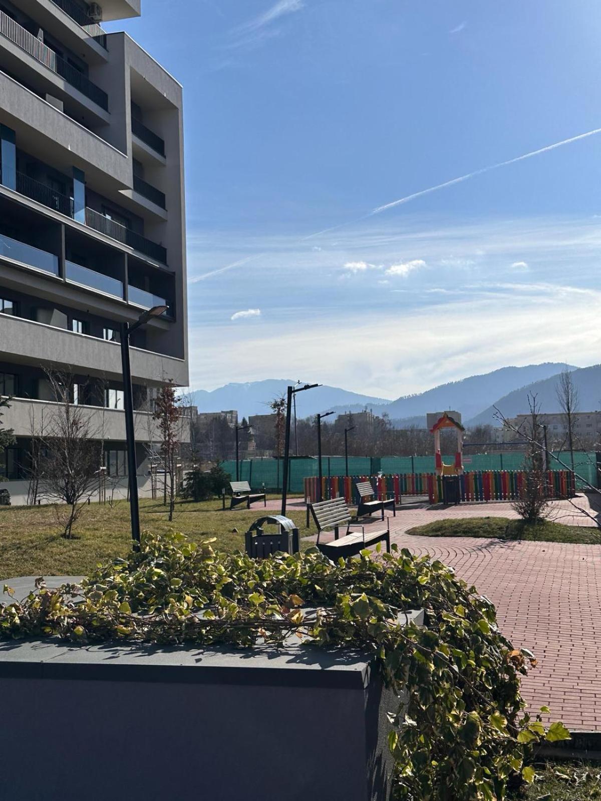Casa Ta La Munte Apartamento Braşov Exterior foto